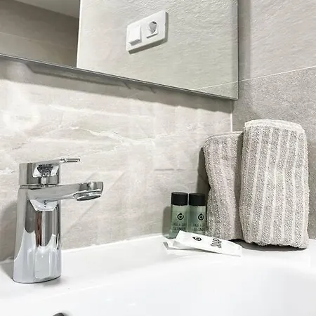 Mila House Apartment *